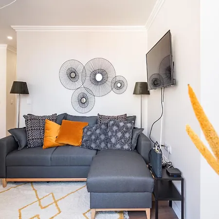 Apartment Akicity Estrela Lush